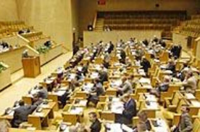 Parlamentarų rentos - aistrų katile 