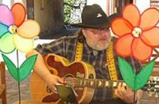 Jūros šventė: šokiai, dainos ir žuvis