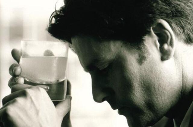 "Gyvename kartu, bet... atskirai"