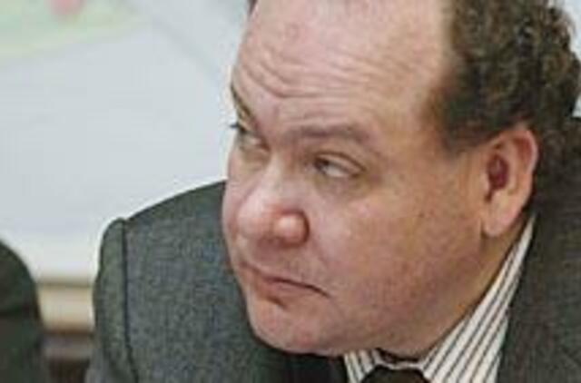 Valdininką klupdo indolas 