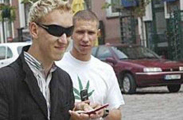 Minedas susiruošė į politiką