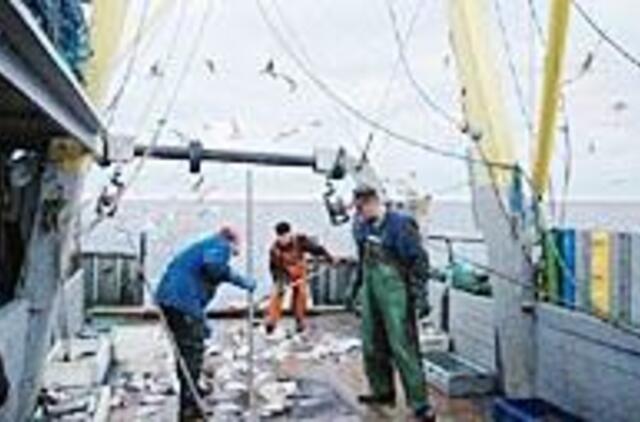 Valstybės kontrolė kišasi į žvejų reikalus 