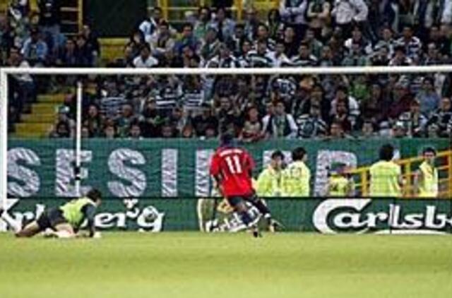 Mūšyje dėl alkoholio reklamos - užuominos apie prostituciją 