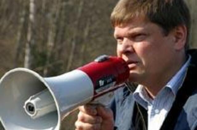 Mažumos Vyriausybė toliau aižėja