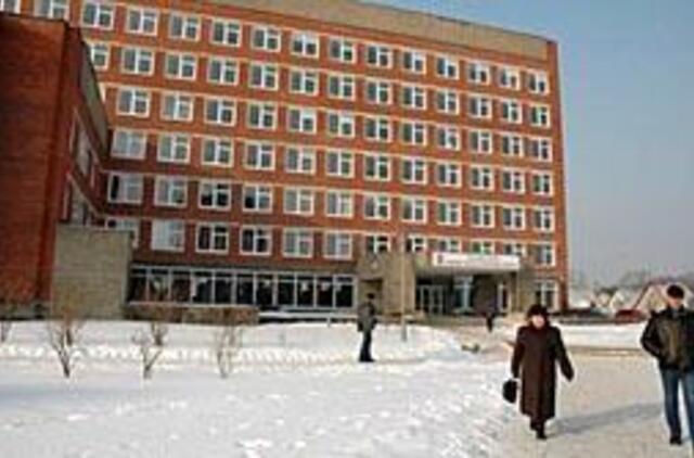 Gydytojai pacientus drausmins mokesčiais