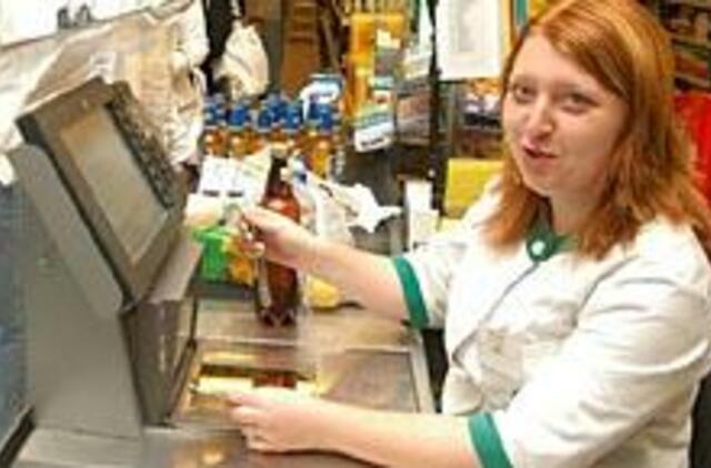 Prekybos centrai nebešvęs 