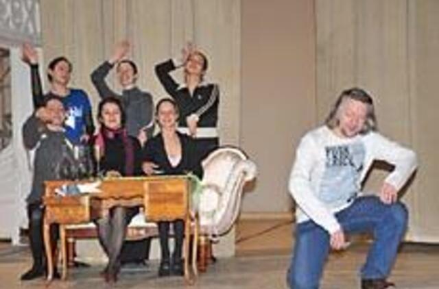 "Vienos kraujas" apšlakstys politikos užkulisius 