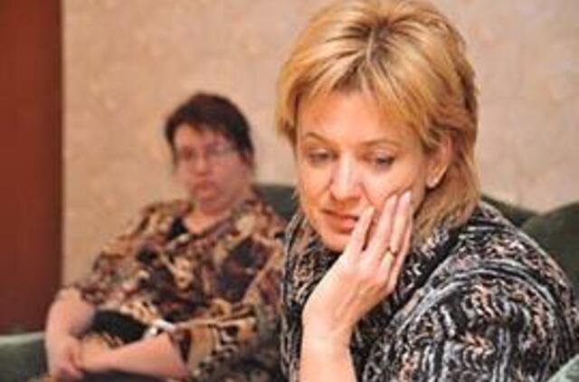 Valdžia neįgaliesiems parodys duris