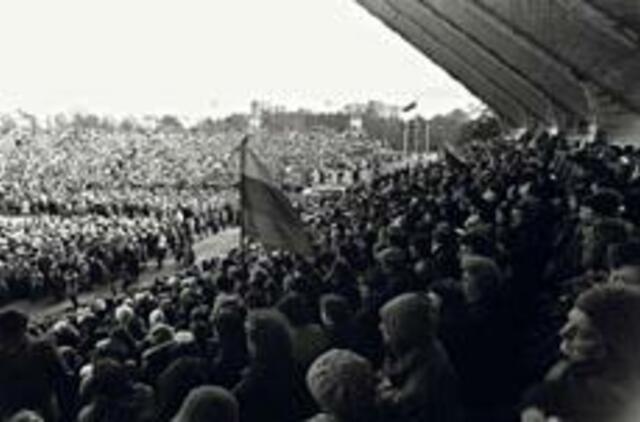 Sąjūdžio minėjimas - roko maršo dvasia