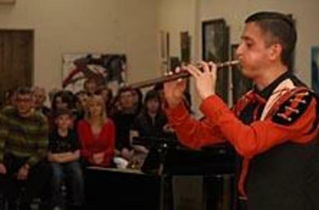 Armėnų genocidą priminė duduko melodijos