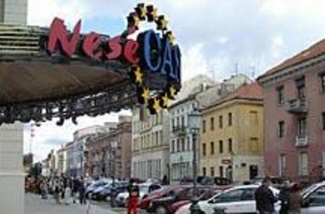 Daug triukšmo dėl triukšmo