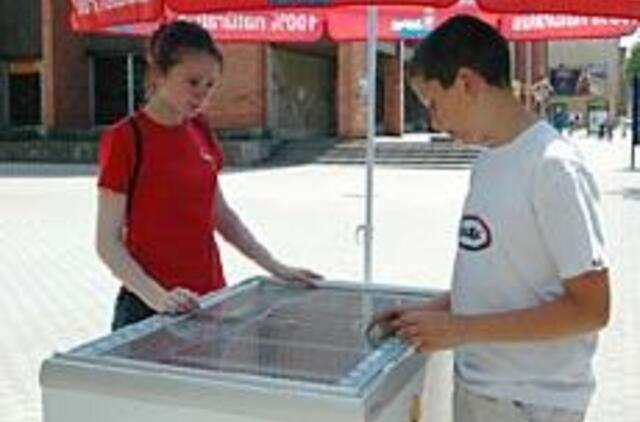 Nepilnamečių darbo paieškoms - suaugusiųjų kliūtys 