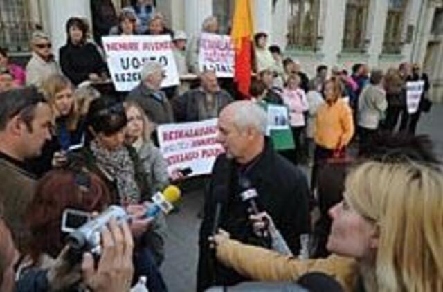 Smeltės gyventojai ėmėsi žygių