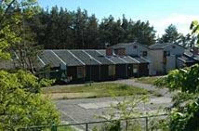 Vaikai toliau stumiami nuo jūros 