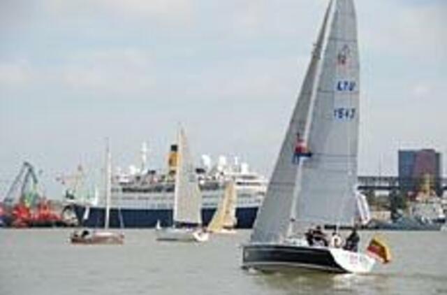 Buriuotojų šventė ant vandens