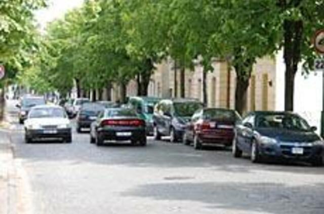 Vairuotojų įpročius keis palaipsniui 