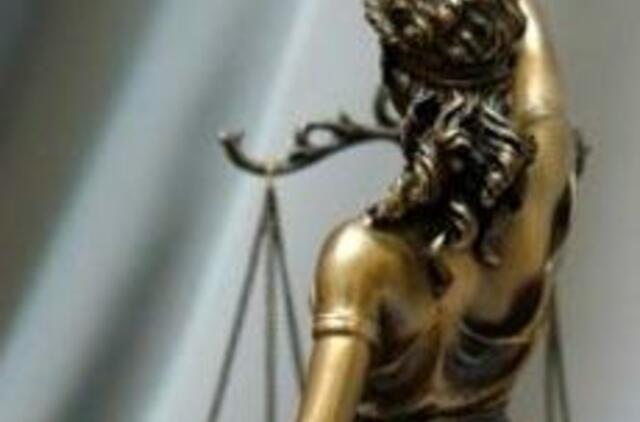 Į Seimą veržiasi 25 nuteistieji