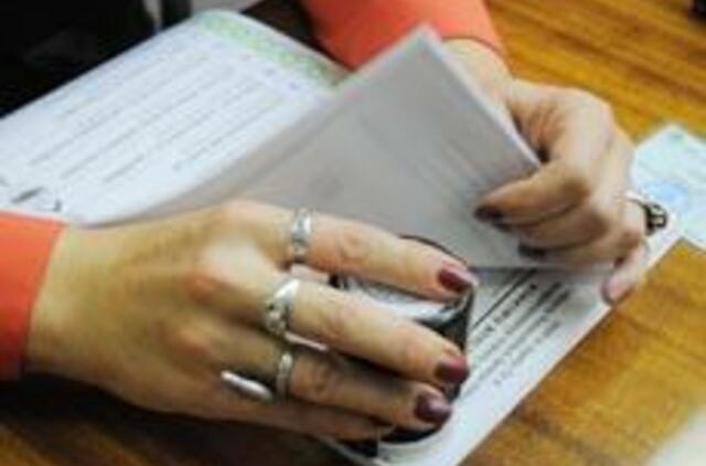 Lietuvą pasiekė paskutiniai tarptautinėse misijose tarnaujančių karių balsavimo biuleteniai