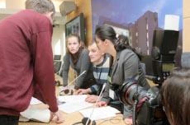 Liberalų sąjūdis ragina VRK posėdžius transliuoti internetu