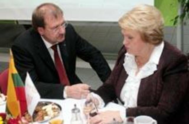 V. Uspaskichas, A. Paulauskas ir K. Prunskienė Seime tarėsi dėl paramos