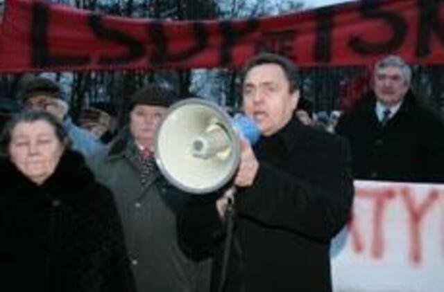 Radikaliais pasisakymais garsėjančius J. Veselką ir P. Gražulį rinkėjai pakėlė sąraše