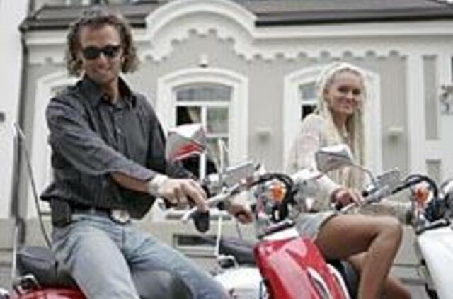 "Šoumenų" armija erzina Seimo senbuvius