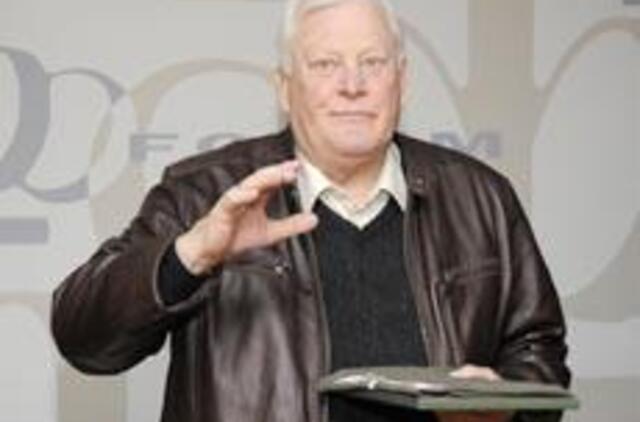 Socialdemokratai antrojo Seimo rinkimų turo agitacijai pasitelkė A. Brazauską