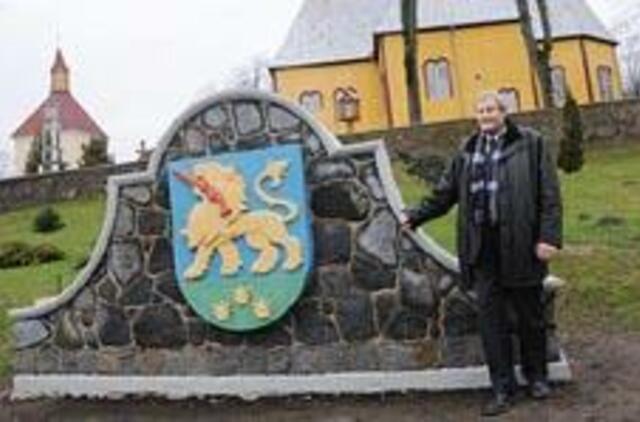 Žemaičių Naumiestis: istorijos su liūto herbu 