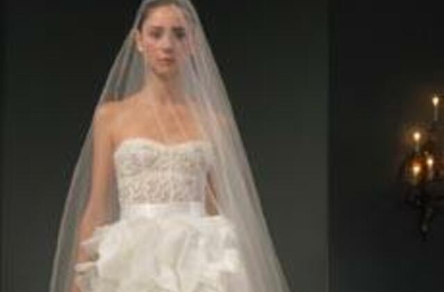 2009 m. nuotakos suknelių albumas