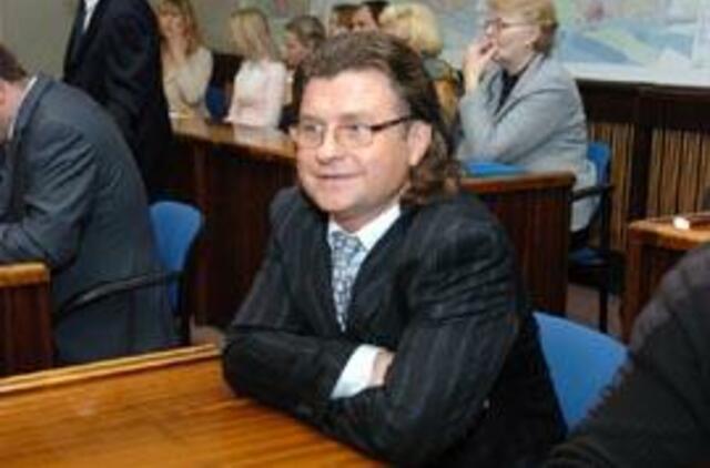 Politikų žodis tapo kūnu