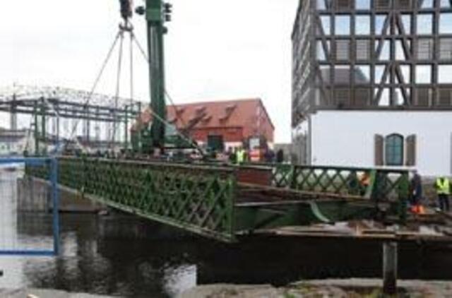 Tiltelio rekonstrukcija pakvipo detektyvu