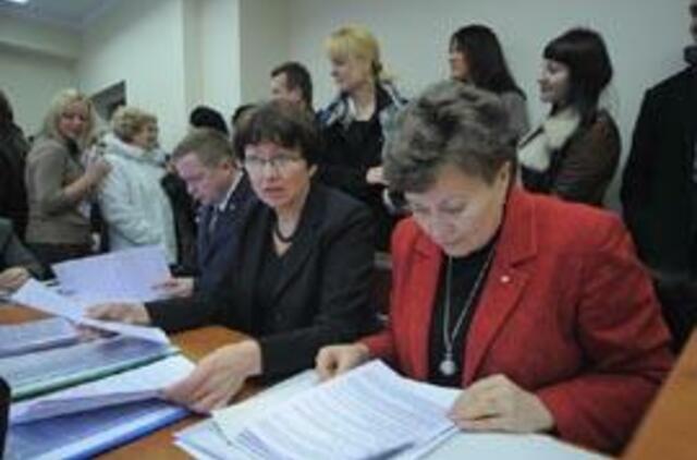 "Šiukšlių" byla: teismas ir vėl nesiryžo