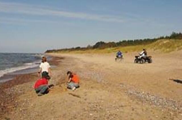 Keturračius gaudys ir visuomenė, ir Seimas