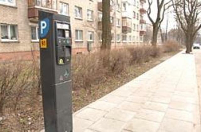 Chuliganai nusitaikė į "parkomatus"