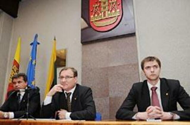 Ministras klaipėdiečius ragino "pasispausti"  