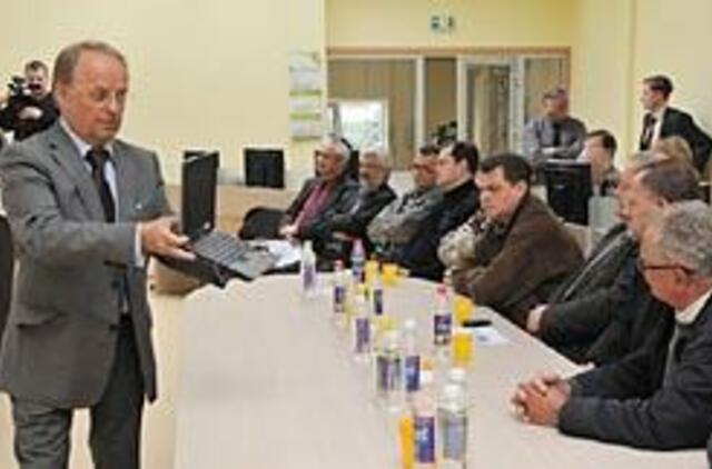 Jūrinis dujotekis jaudina Lietuvos žvejus
