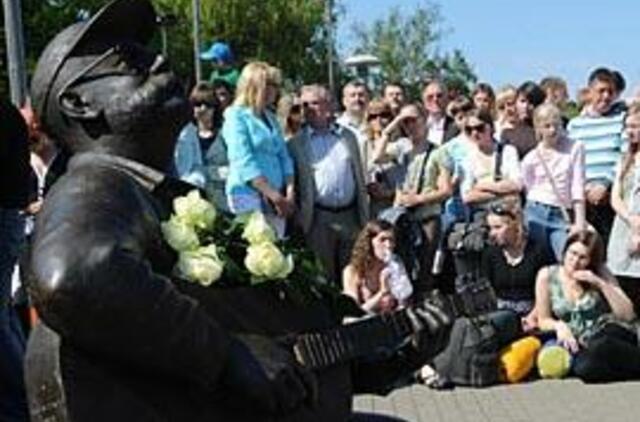 V. Kernagis sugrįžo į Nidą