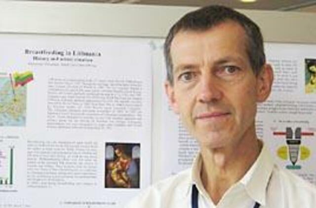 Motinos pienas nepakeičiamas