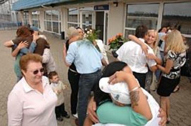 Jūrininkai tapo gyvenimo dramos aktoriais