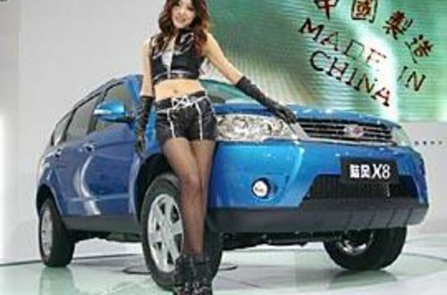 Kinų invazija į pasaulį trumpam atidedama