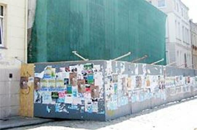 Sudegusi "Baltija" užstrigo pas N. Puteikį