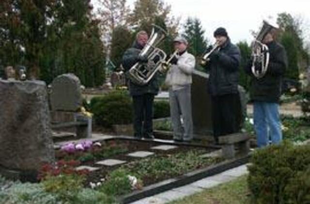 Į paskutinę kelionę - su "Titaniko" muzika