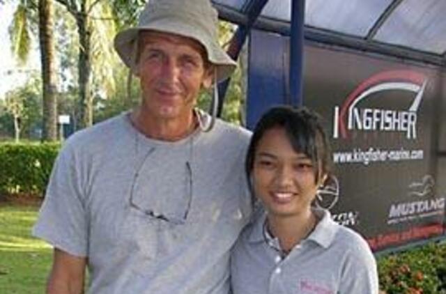 Karšti plaukiančiojo aplink pasaulį linkėjimai