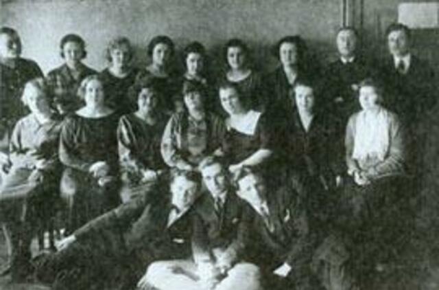 Klaipėdos akvarelės: namai ir žmonės (132) 