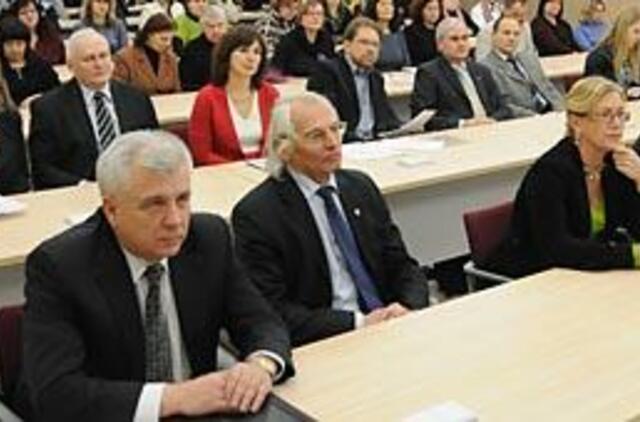 Reforma verčia vienyti jėgas