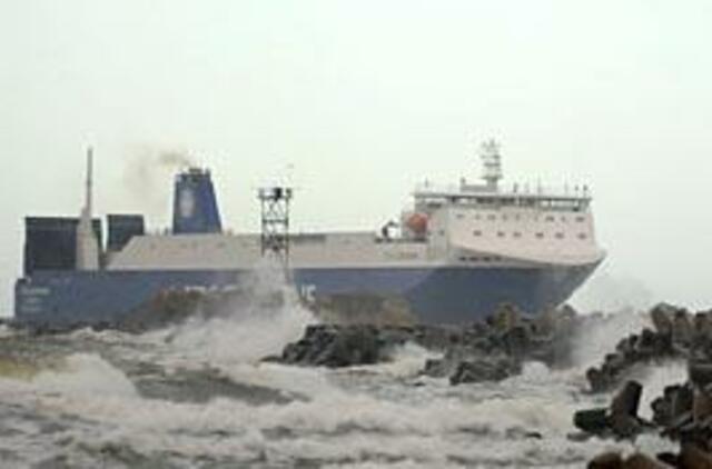 Uostas laivus vilios mažomis rinkliavomis