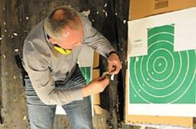 Medžiotojai titulo neatidavė