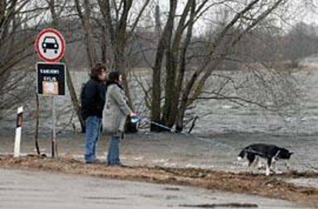 Oficialiai paskelbtas potvynis grėsmės kol kas nekelia