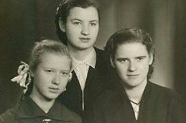 Klaipėdos akvarelės: namai ir žmonės (142)