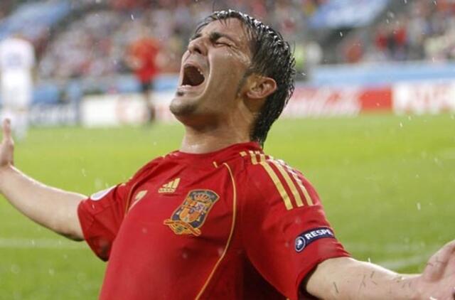 "FC Barcelona" įsigijo D. Vilją